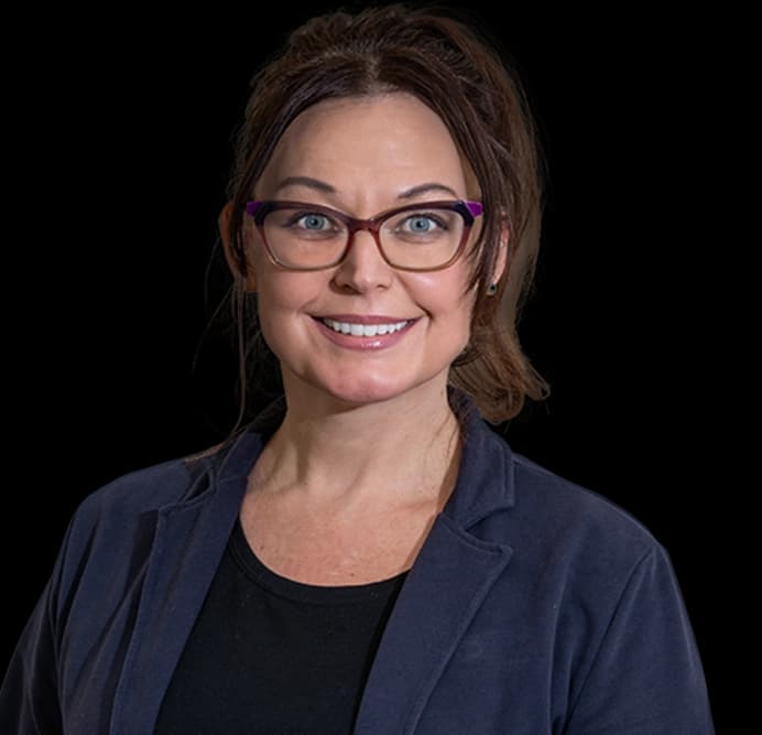 Unsere Optometristin Andrea Wuest