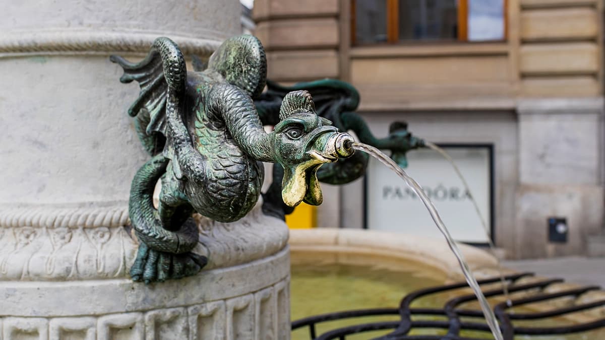 Dragon as part of a fountain in Basel's old town.