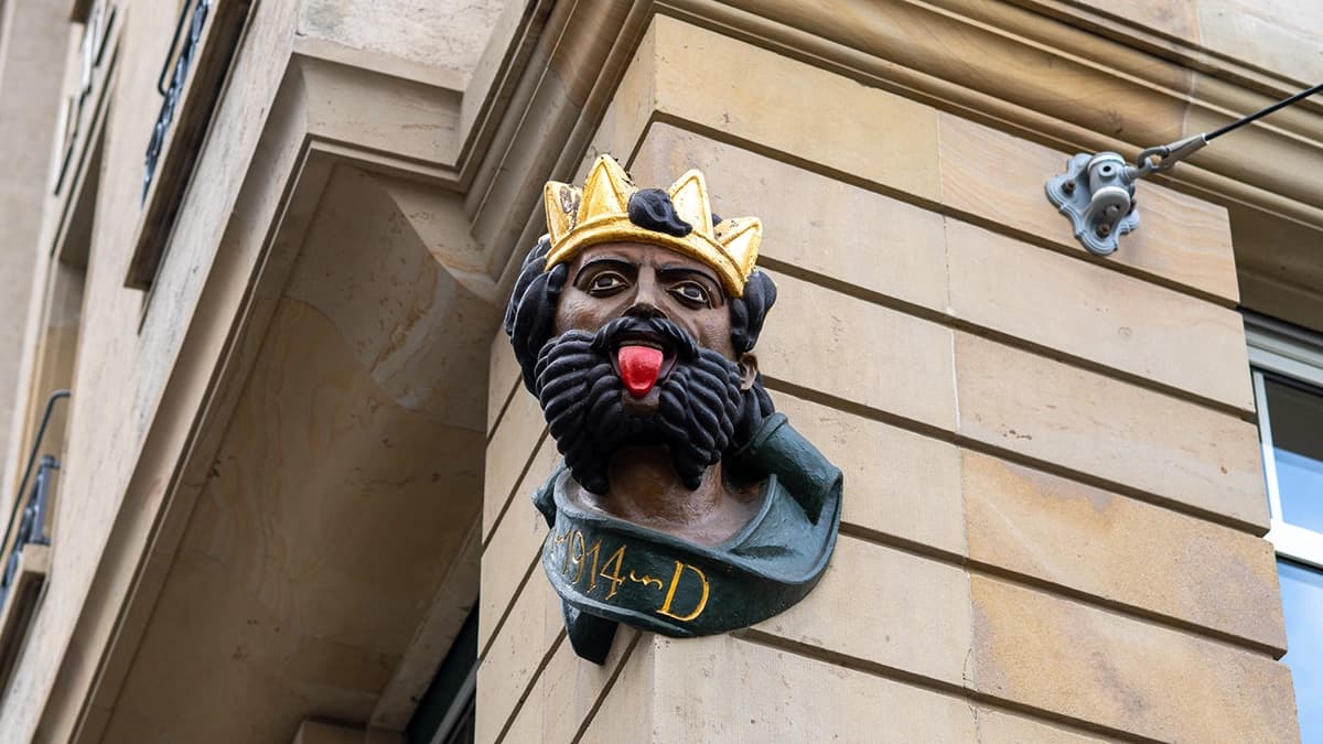The king sticks out his tongue: In Basel's old town.
