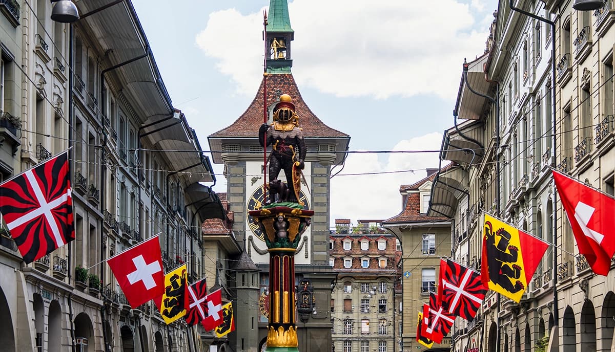YOUSEEBÄRN ist in der Marktgasse in der Altstadt Bern.