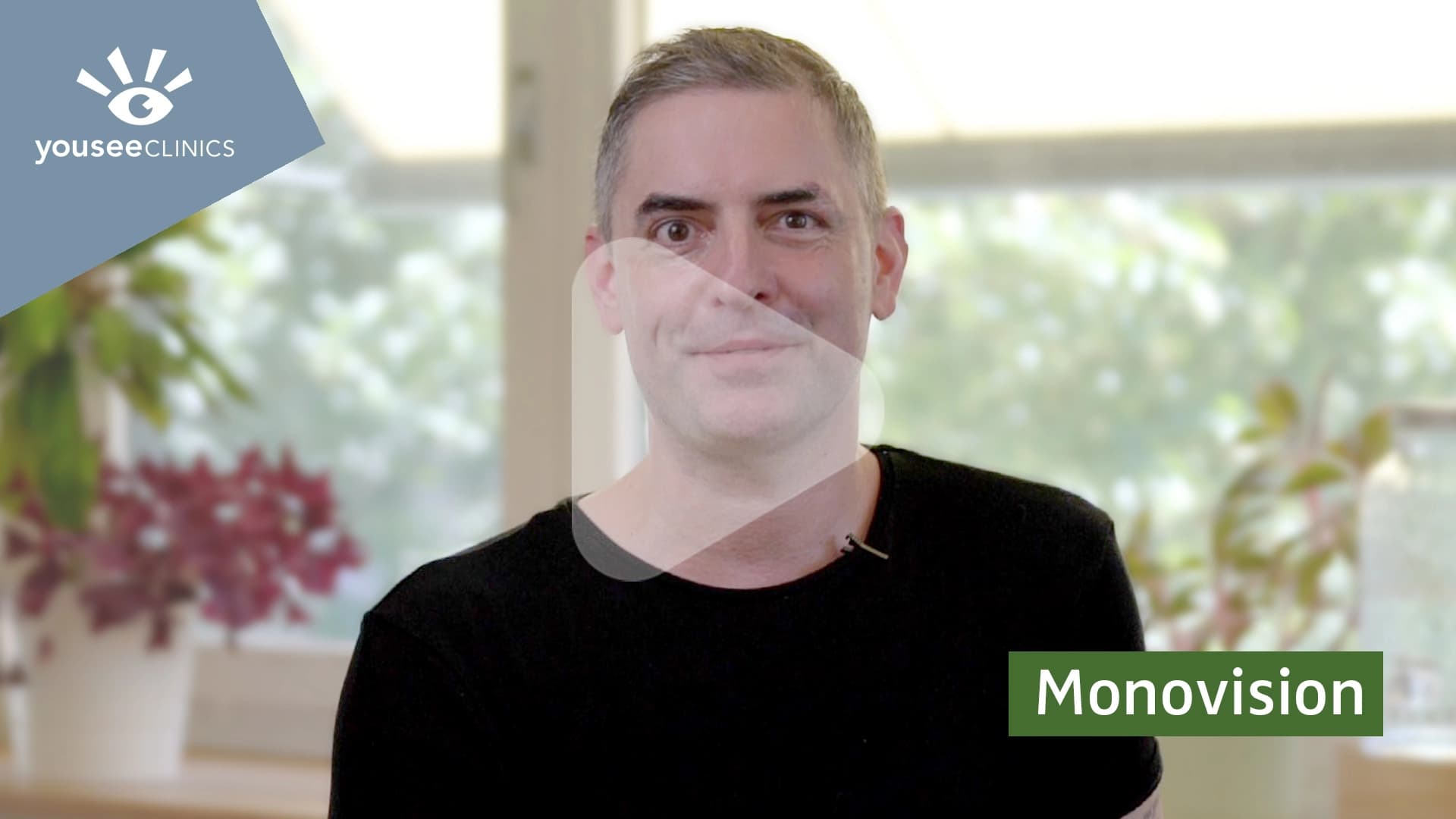 Laser eye surgery experience report: Berlin photographer Marcel Dykiert talks about his monovision.