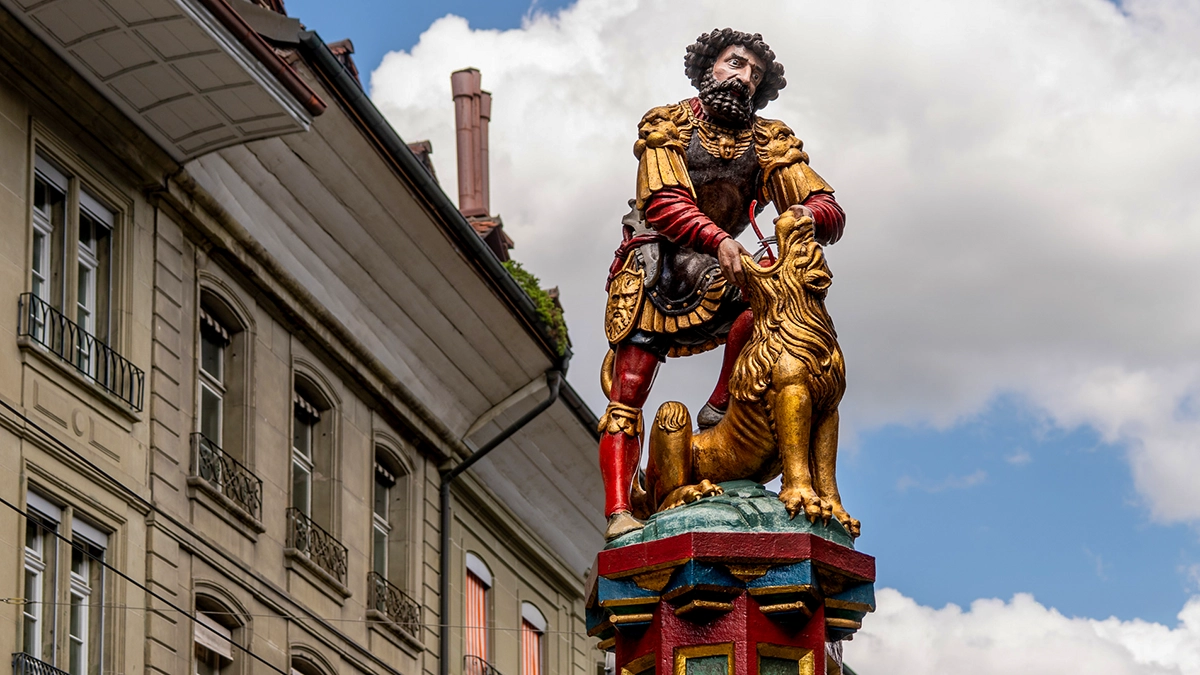 Augenlasern in Bern bei YOUSEE: Historische Statue in der Altstadt von Bern.