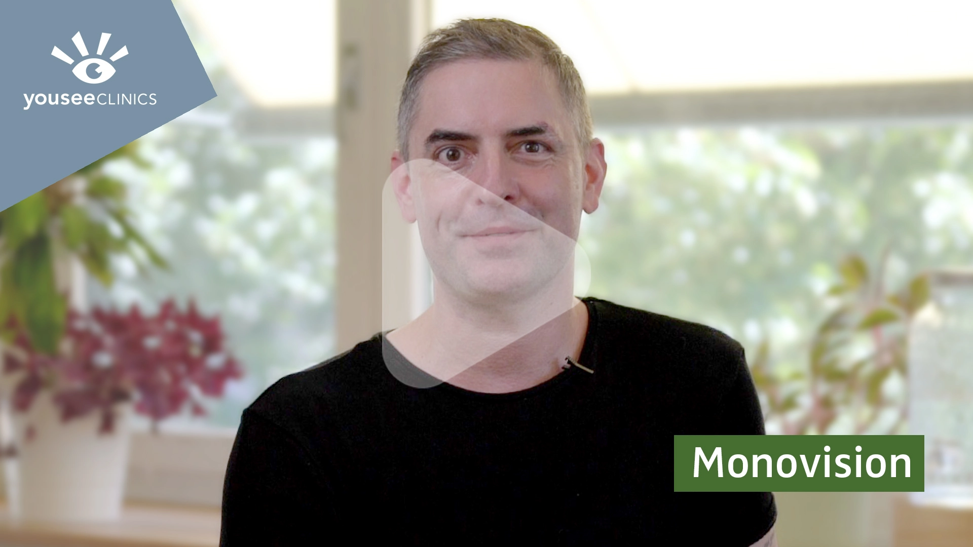 Laser eye surgery experience report: Berlin photographer Marcel Dykiert talks about his monovision.